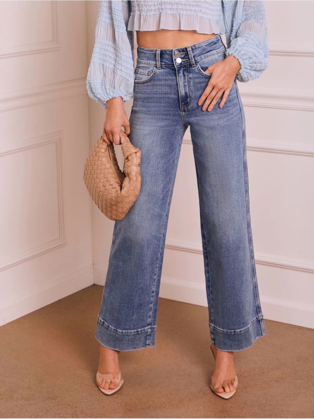 NWT High-Rise Wide Leg Crop Jeans - Light Blue
